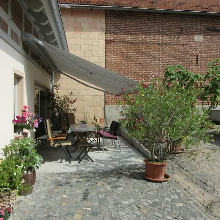 Feriendomizil Taupadel * Burgel (Thuringia)